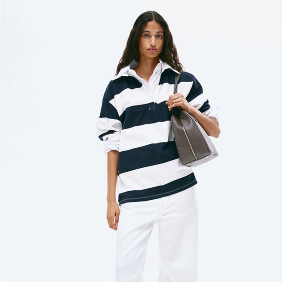 H&M Loose-Fit Polo Shirt Navy Stripe NWT Size Medium - Picture 3 of 10